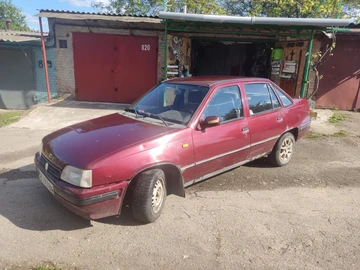 Авто Daewoo Racer 1995 № 8870414