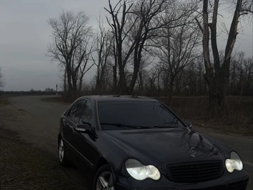 Авто Mercedes C Серия 2000 № 8870477