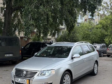 Авто Volkswagen Passat Variant 2007 № 8870561