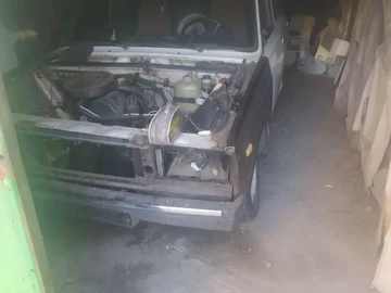 Авто ВАЗ 2107 1996 № 8870647