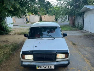 Авто ВАЗ 2105 1992 № 8870672