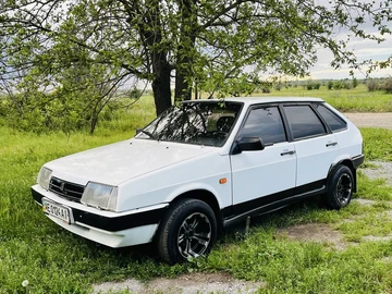 Авто ВАЗ 2109 2000 № 8870728
