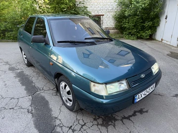 Авто ВАЗ 2110 2004 № 8870733