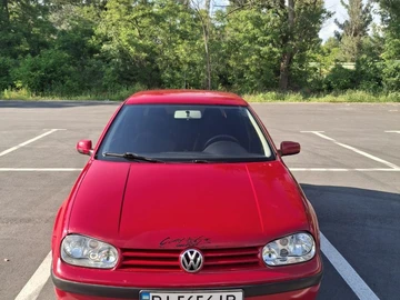Авто Volkswagen Golf 2000 № 8870748