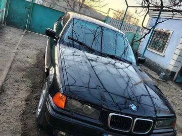 Авто BMW 3 Серия 1996 № 8870828