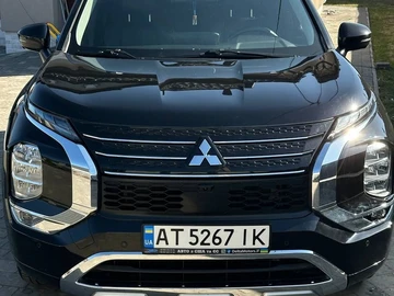 Авто Mitsubishi Outlander 2021 № 8870866
