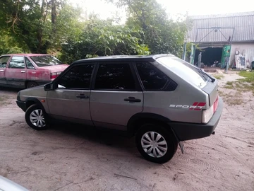 Авто ВАЗ 2109 1988 № 8870878