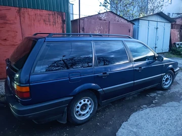 Авто Volkswagen Passat Variant 1991 № 8871121