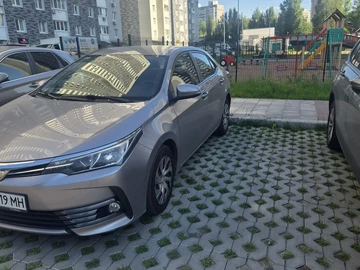 Авто Toyota Corolla 2018 № 8871124