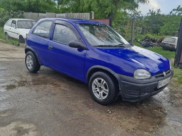 Авто Opel Corsa 1995 № 8871138