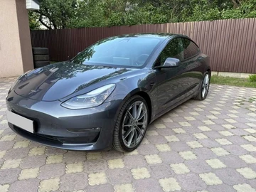 Авто Tesla Model 3 2023 № 8871169