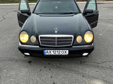 Авто Mercedes Mb 1998 № 8871193