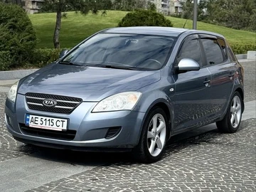 Авто KIA Cee X27 D 2007 № 8871200