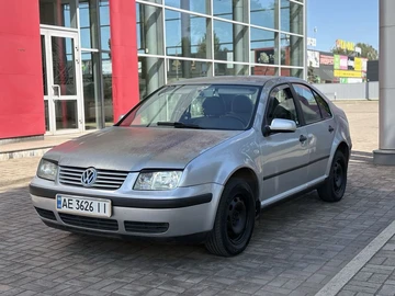Авто Volkswagen Bora 1999 № 8871315