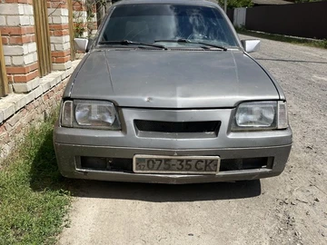 Авто Opel Ascona 1986 № 8871324