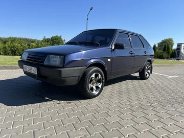 Авто ВАЗ 2109 1997 № 8871345