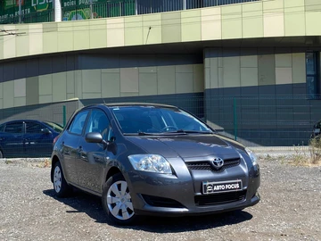 Авто Toyota Auris 2008 № 8871362