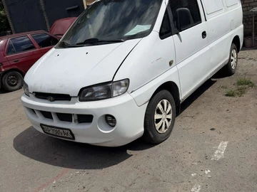 Авто Hyundai H200 1998 № 8871622