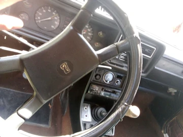 Авто ВАЗ 2107 1986 № 8871760