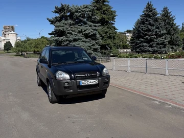 Авто Hyundai Tucson 2005 № 8871781