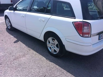 Авто Opel Astra 2010 № 8871928