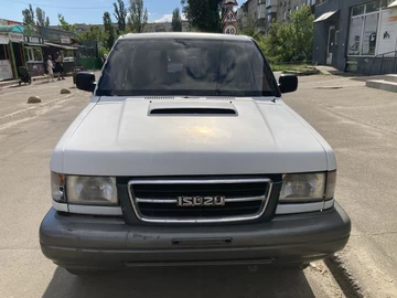 Авто Isuzu Trooper 1998 № 8871949