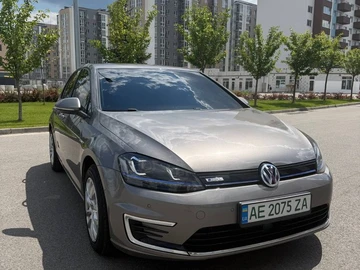 Авто Volkswagen Golf 2016 № 8872061