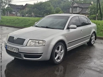 Авто Skoda Superb 2002 № 8872081