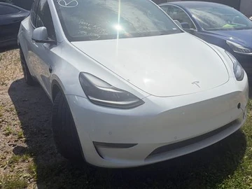 Авто Tesla Roadster 2021 № 8872085