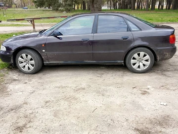 Авто Audi A4 1996 № 8872191