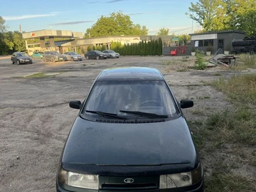 Авто ВАЗ 21102 2002 № 8872300