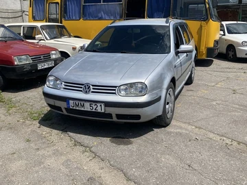 Авто Volkswagen Golf 1999 № 8872428