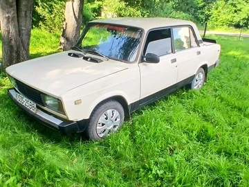 Авто ВАЗ 2105 1990 № 8872630