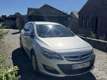 Авто Opel Astra 2015 № 8872635