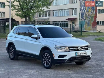 Авто Volkswagen Tiguan 2020 № 8872653