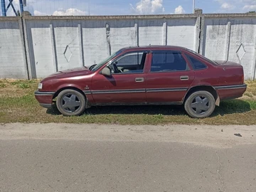 Авто Opel Vectra 1992 № 8872678