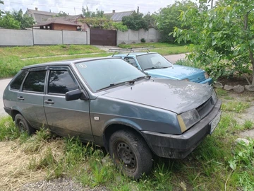 Авто ВАЗ 2109 1998 № 8872794