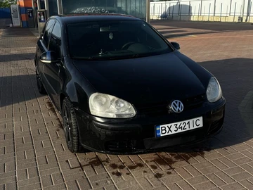 Авто Volkswagen Golf 2004 № 8872877