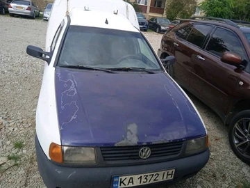 Авто Volkswagen Caddy 2001 № 8872889