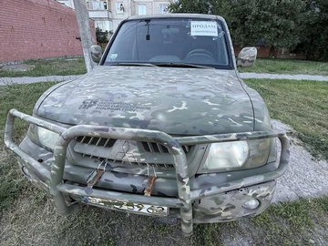 Авто Mitsubishi Pajero 2002 № 8872929