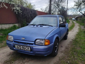 Авто Ford Escort 1986 № 8873350