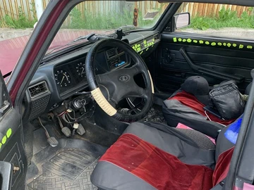 Авто ВАЗ 2107 1994 № 8873467