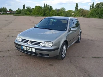 Авто Volkswagen Golf 2002 № 8873492