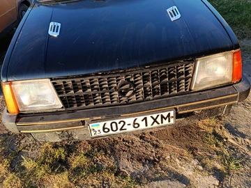 Авто Opel Kadett 1985 № 8873588