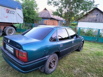 Авто Opel Vectra 1995 № 8873594