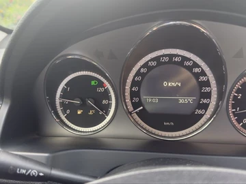 Авто Mercedes C Серия 2009 № 8873599