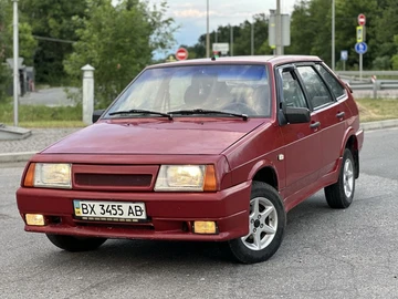 Авто ВАЗ 2109 1992 № 8873794