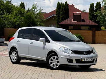 Авто Nissan Tiida 2008 № 8873810