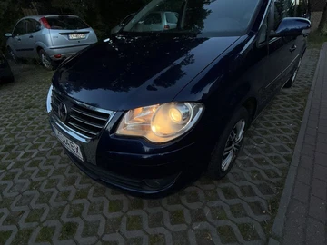 Авто Volkswagen Touran 2007 № 8873879