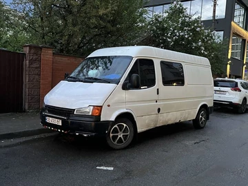 Авто Ford Transit 2000 № 8873884